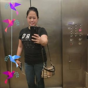 Meet your Posher, Alma